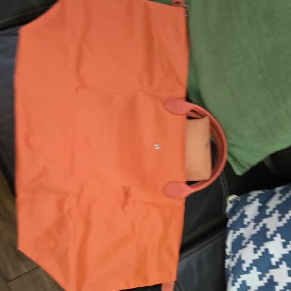 Longchamp Orange Travel Bag - Picture 4 of 11